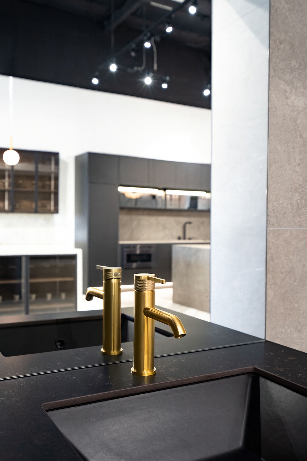 Liliana Bathroom Faucet - Timeless Style, Lasting Performance