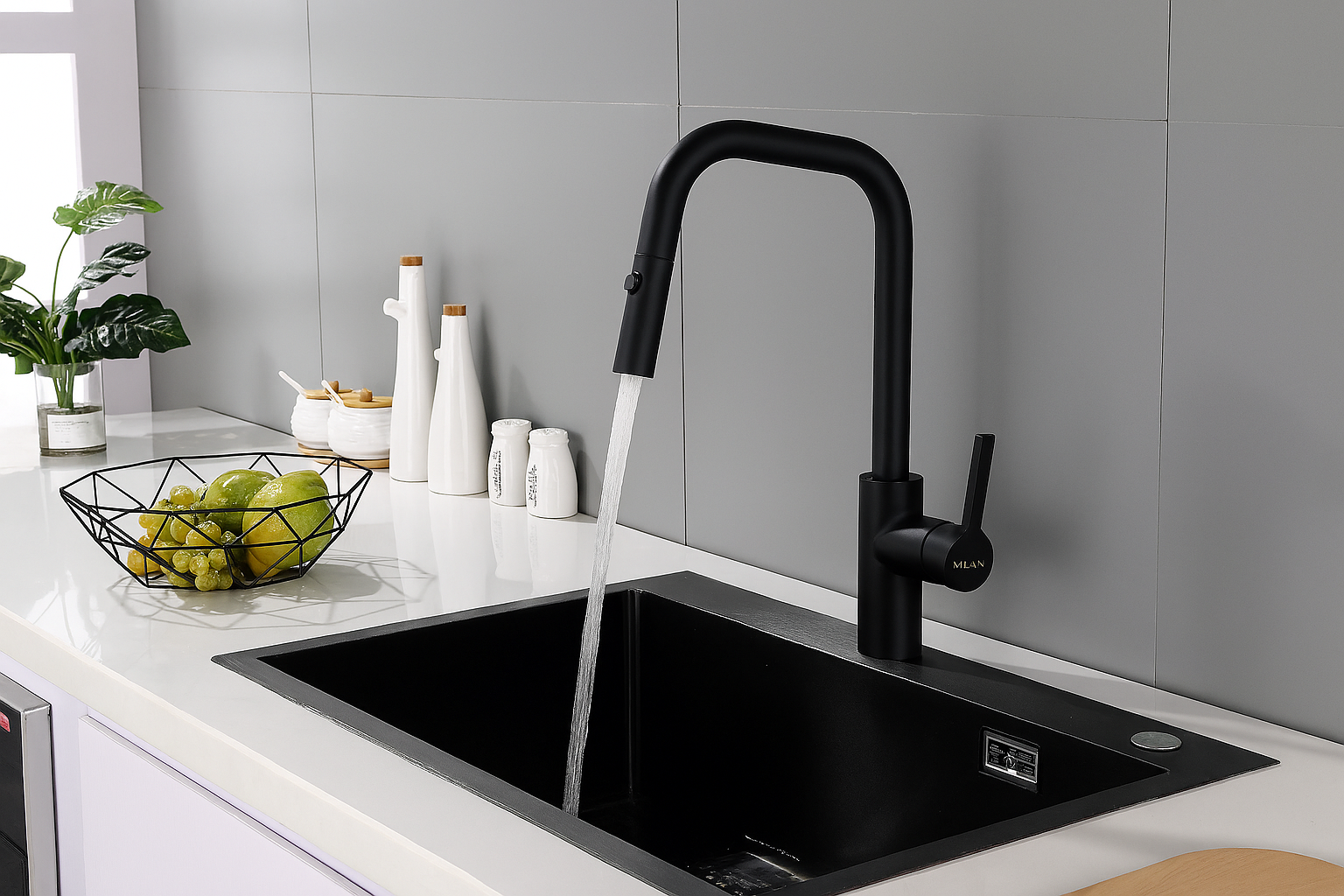 Camilla Brush Kitchen Faucet - Modern Elegance, Lasting Reliability